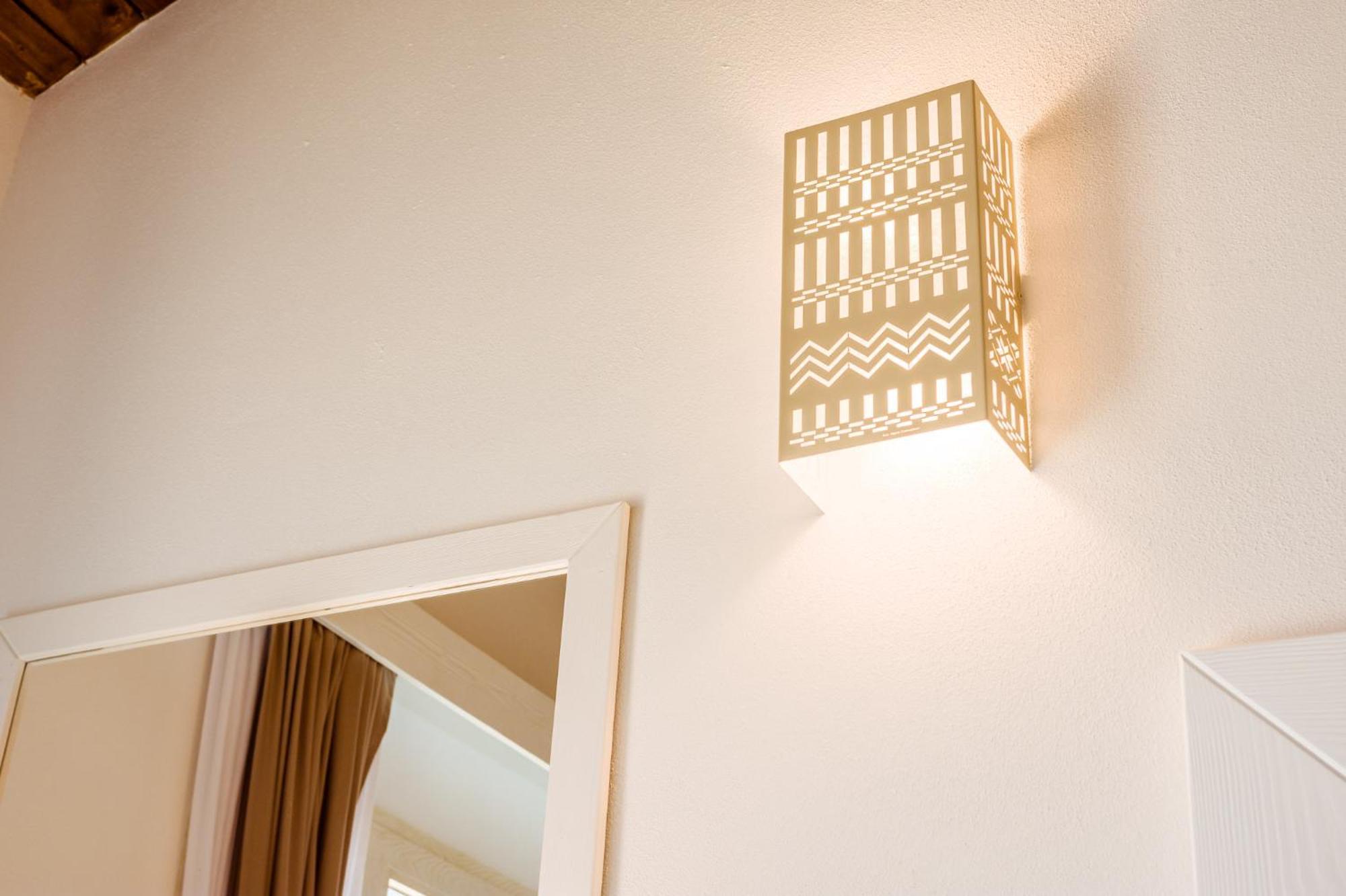 La Vinia Bed&Wine Experience - Adults Only Villa Sassari Room photo