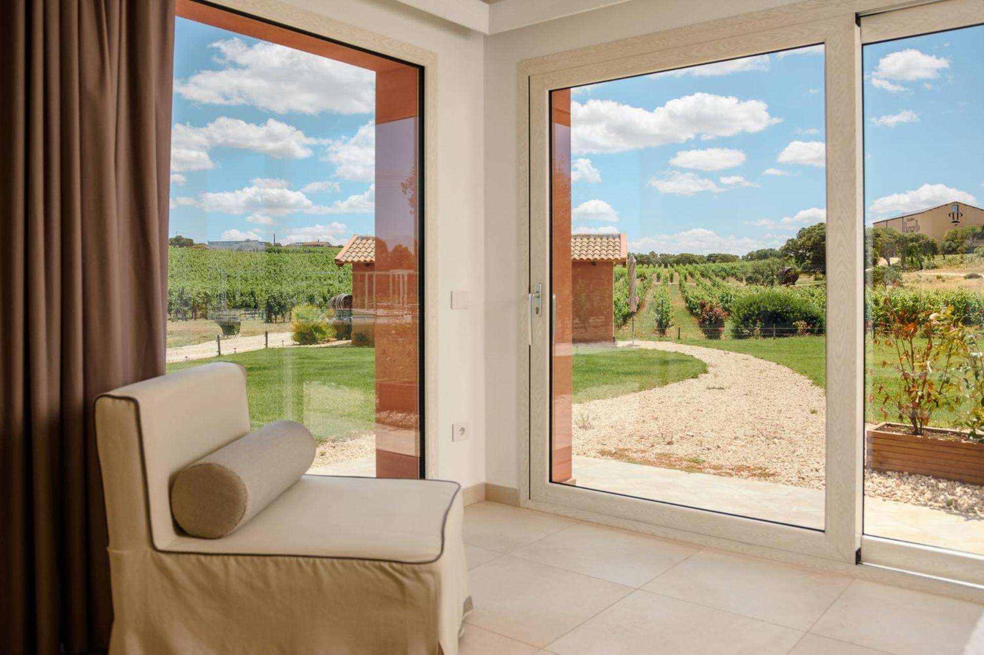 La Vinia Bed&Wine Experience - Adults Only Villa Sassari Exterior photo